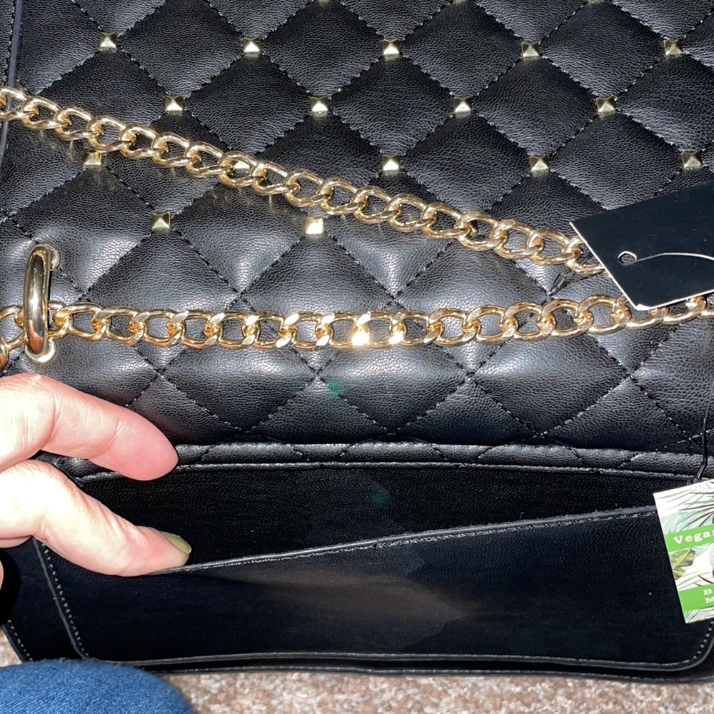 🆕NWT Badgley Mischka crossbody with square studs - Picture 7 of 8